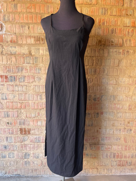 Black Cross-back Maxi Dress with Side Slits (S/32)