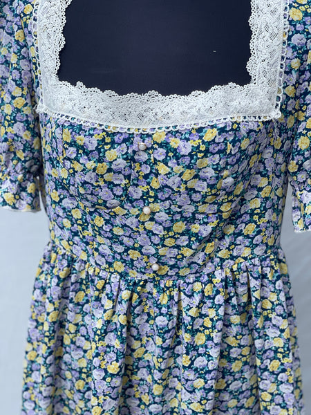 Floral Maxi Dress (M)