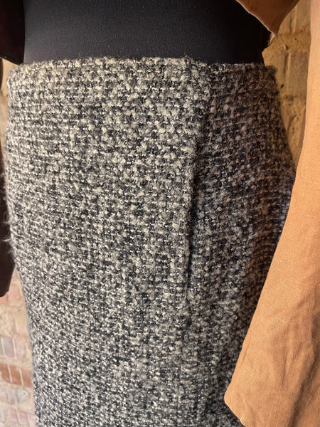 Grey Long Tweed Skirt (32-34)