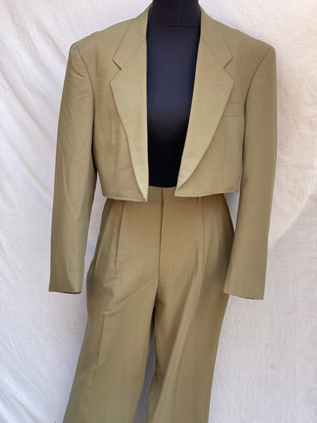 Tan Cropped Unisex Suit (Women’s 32)