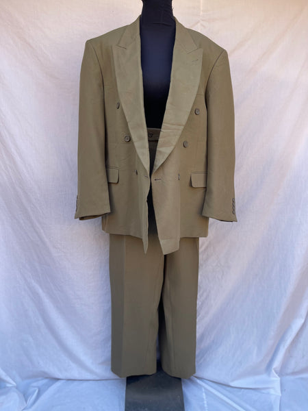 Khaki Unisex Suit (Women’s 38)