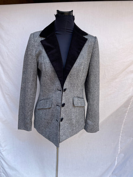 Vintage Blazer with Back Pleat Design (32)