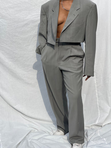 Cropped Striped Unisex Suit ( Women’s 34)