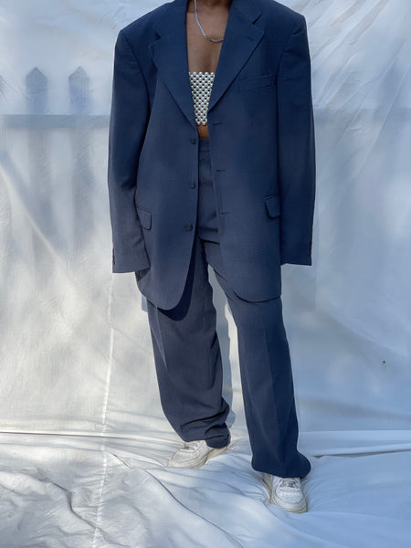 Blue/Grey Unisex Suit (Women’s 36)(Men’s size listed as 50)