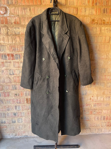 Olive Cashmere & Wool Men’s Coat (Refer to measurements) (women’s XL)