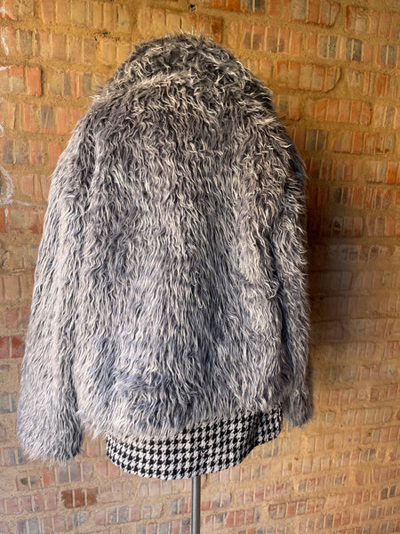 Grey Faux Fur Jacket (2XL)
