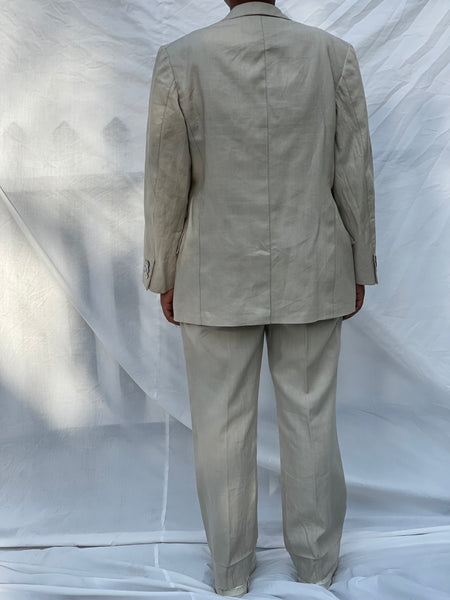 Cream Unisex Suit (Women’s 34) (not recommended if you’re tall)