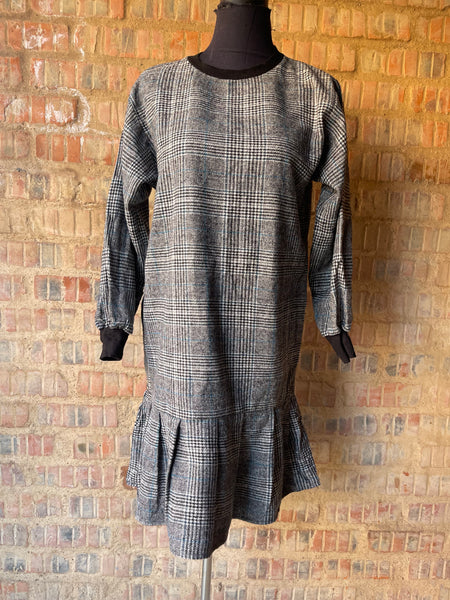 Checkered Winter Dress (S/32)