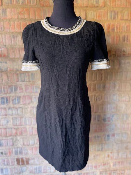 B & W Dress with Gold-chain Neckline (XS/30)