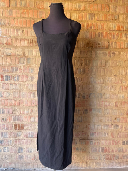 Black Cross-back Maxi Dress with Side Slits (S/32)